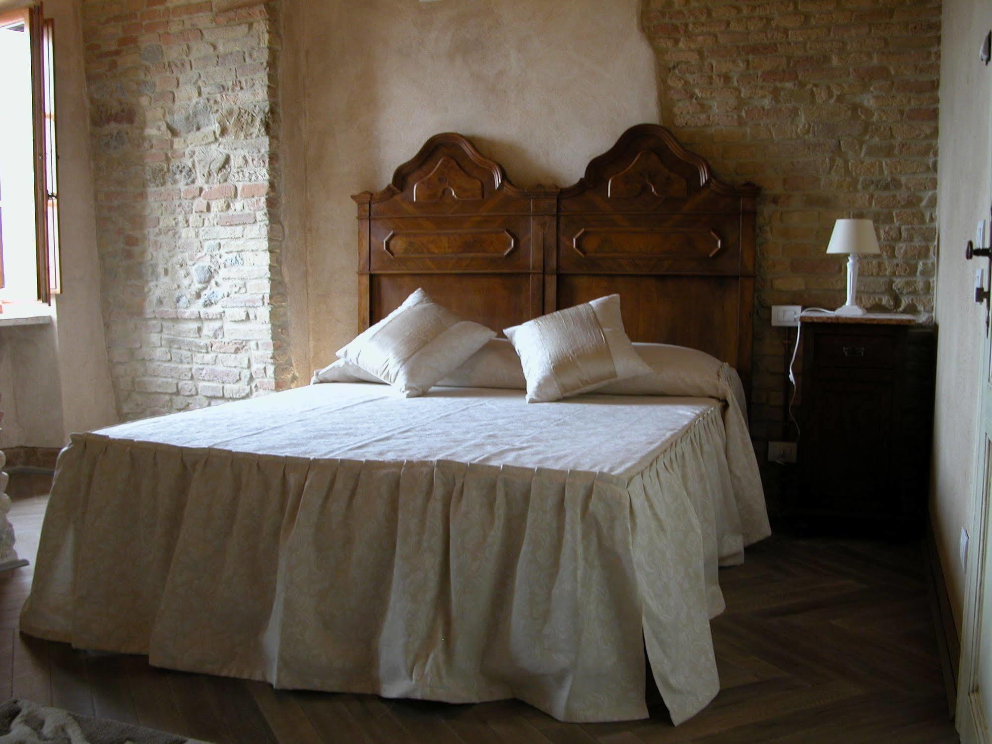 Hotel Al Pozzo Dei Desideri San Gimignano Exterior foto